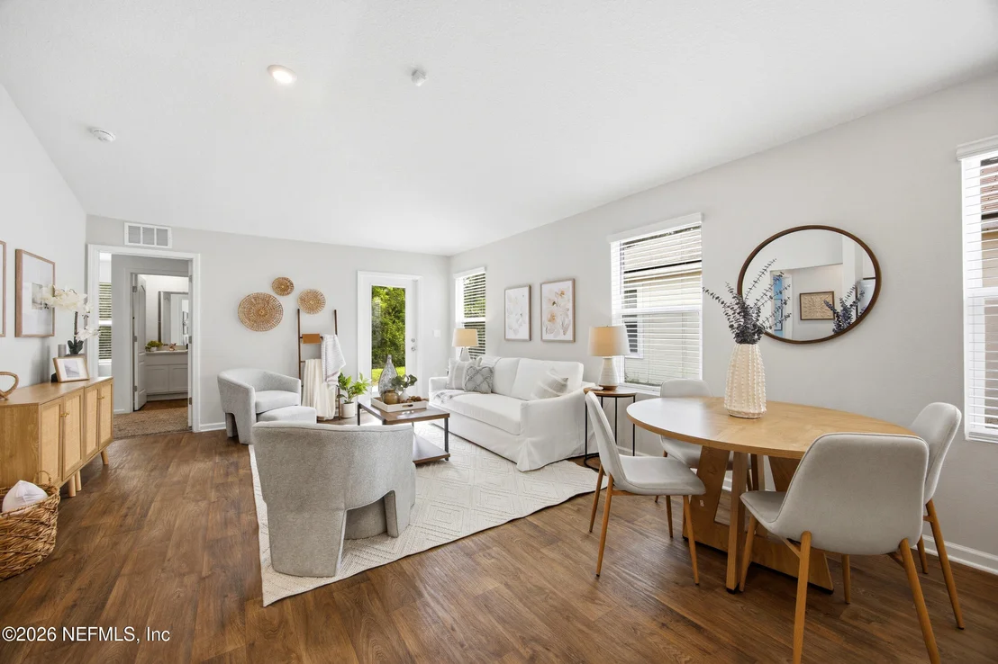Photo of 144 SILVER BIRCH Street