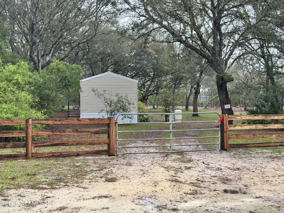 Photo of 228 BROWNS HAMMOCK Road