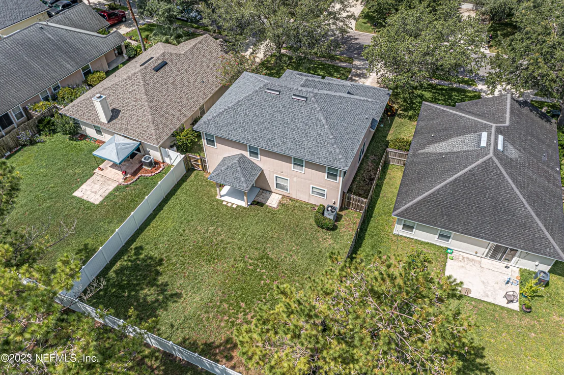 Photo of 1047 MOOSEHEAD Drive