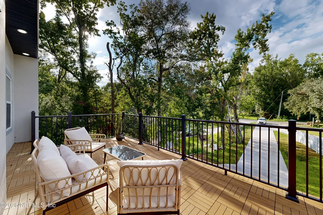 Photo of 4203 PINE ROAD Road