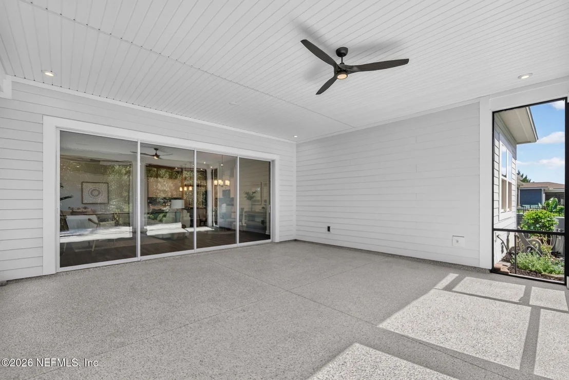 Photo of 186 LADYSLIPPER Drive