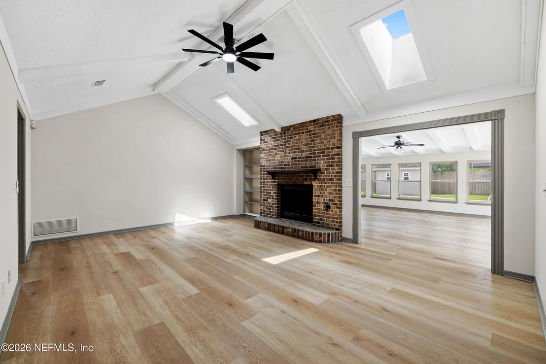 Photo of 8206 CUTTER Place