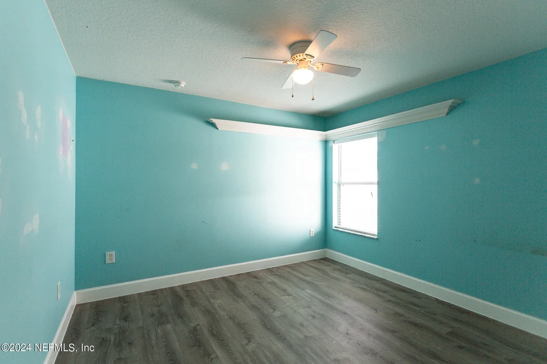Photo of 4 RIVER Place