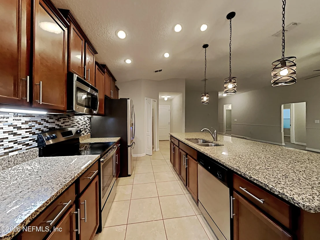 Photo of 13471 DEVAN LEE Drive E
