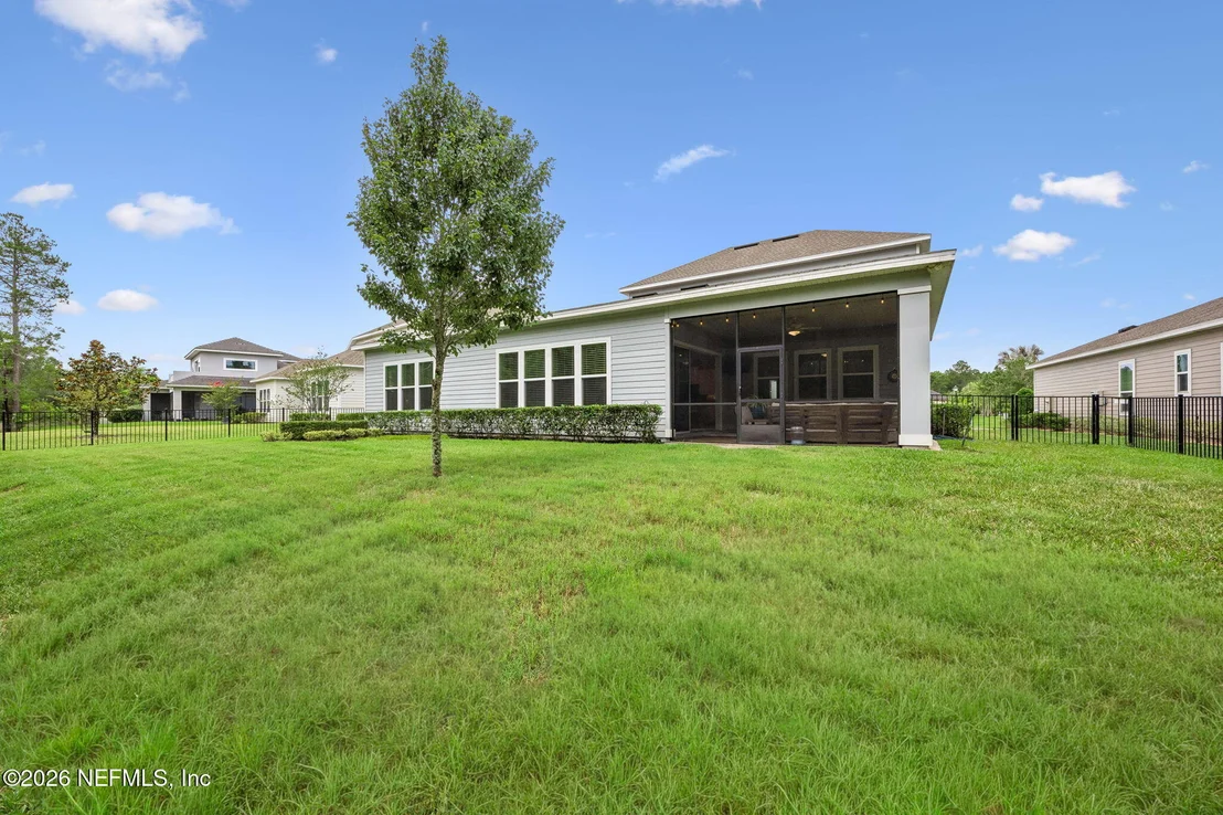 Photo of 323 ASPINWALL Parkway
