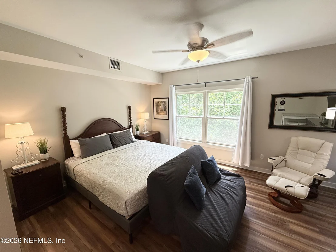 Photo of Unit 211 at 965 REGISTRY Boulevard