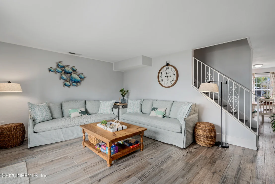 Photo of Unit 6A at 405 FLAGLER Boulevard