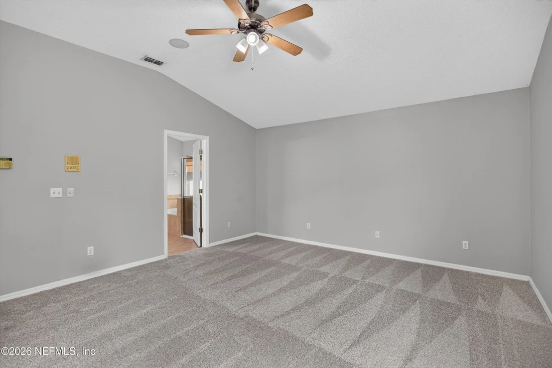 Photo of 635 WAKEVIEW Drive
