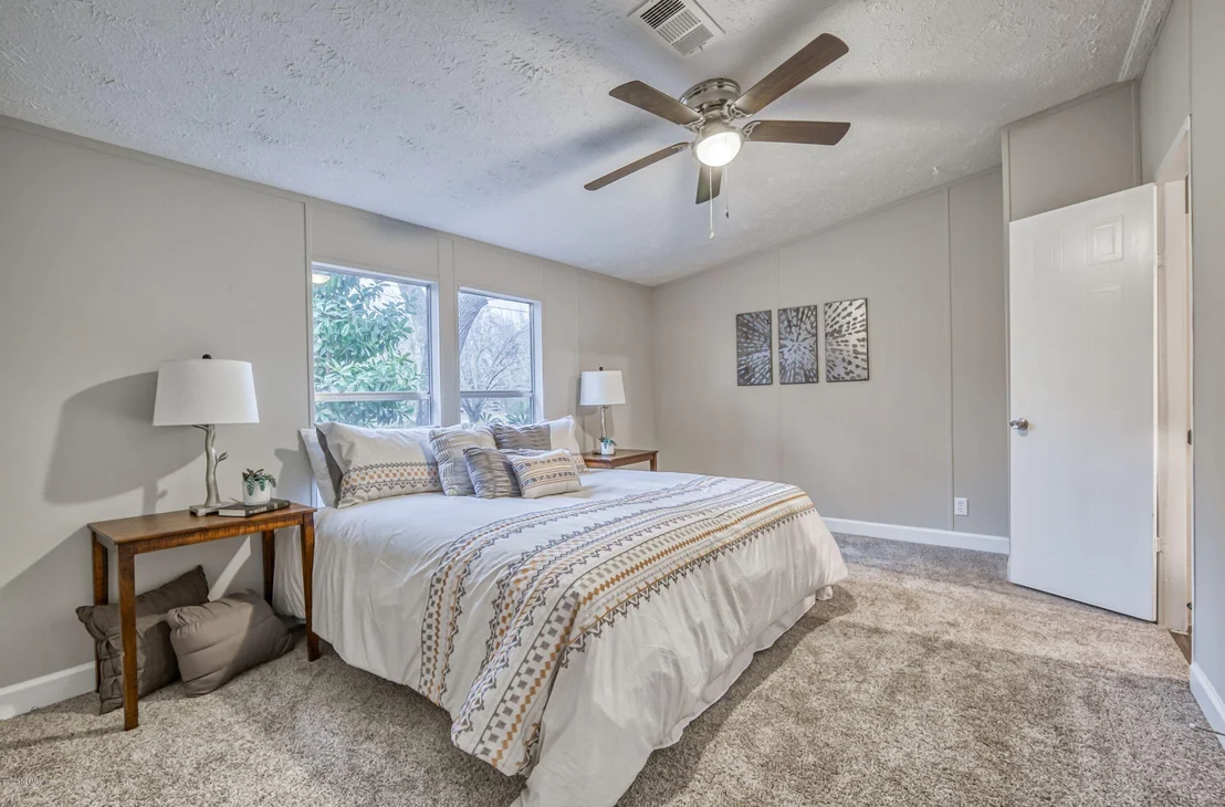 Photo of 2215 EAGLES HAMMOCK Boulevard
