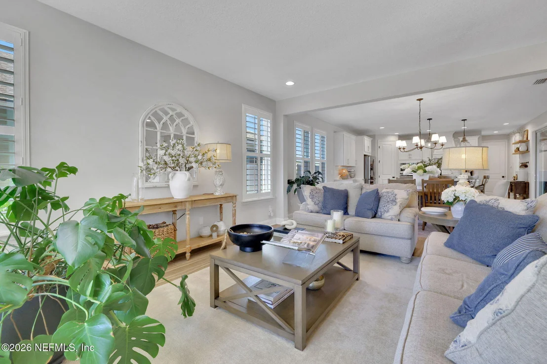 Photo of 12 VERDURE Street