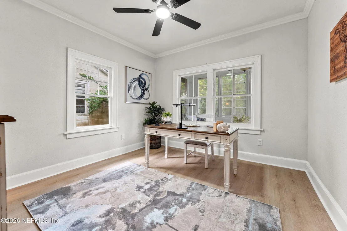 Photo of 593 TALBOT Avenue