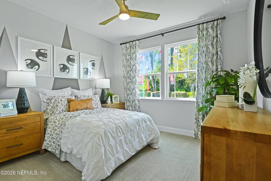 Photo of 47 WHITE TREE Court