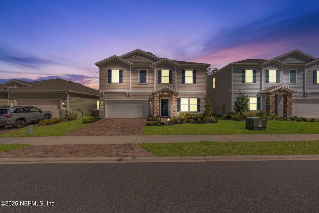 Photo of 9852 LOVAGE Lane