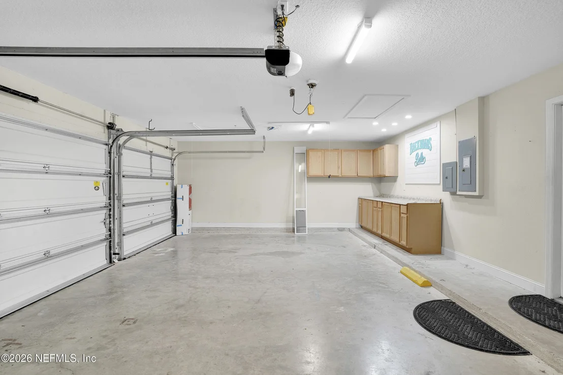 Photo of 192 E POSITANO Avenue