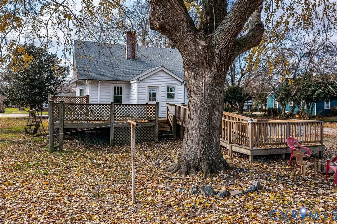 Photo of 109 Courthouse Road