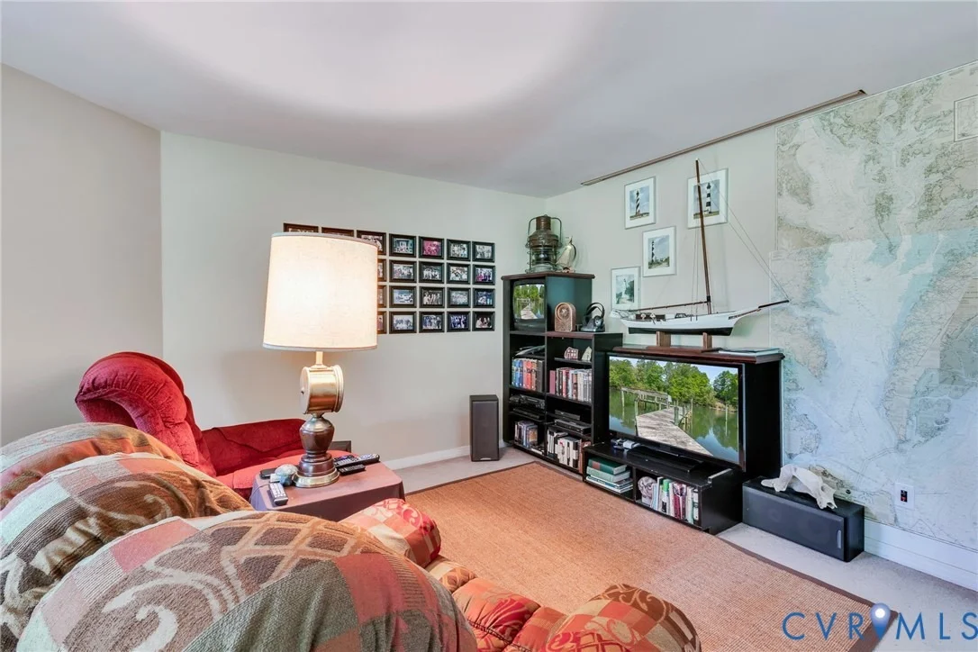 Photo of 1167 Ottoman Ferry Road
