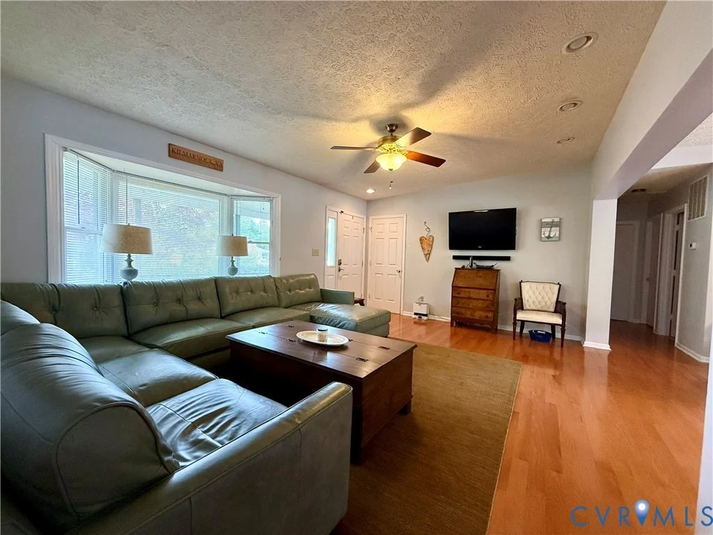 Photo of 327 Gilbert Street