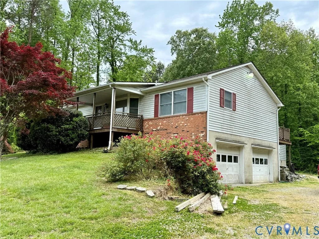 Photo of 327 Gilbert Street