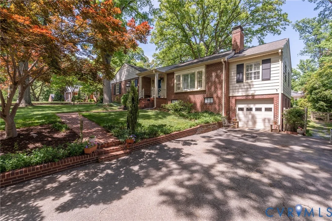 Photo of 703 Devon Road