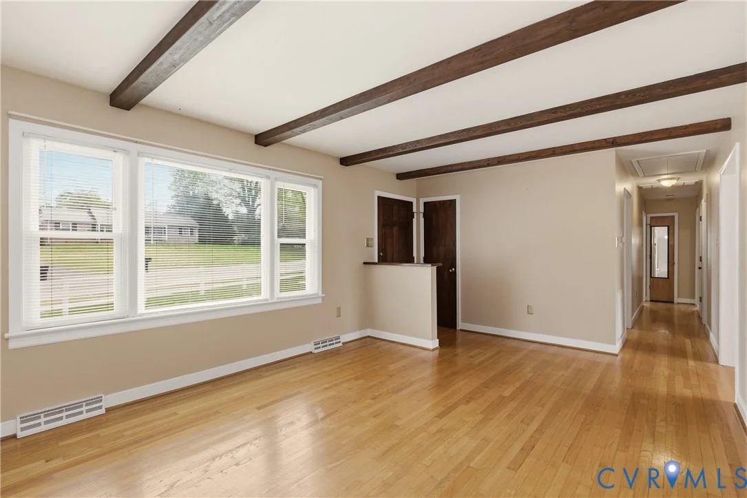 Photo of 4910 Hackney Road