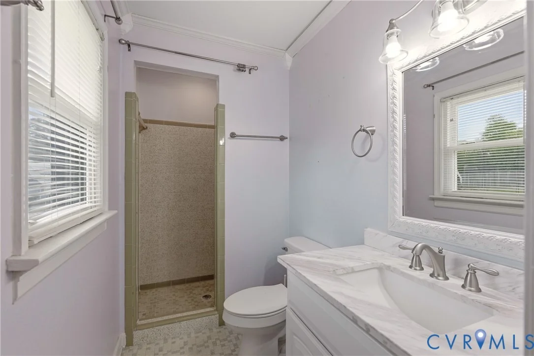 Photo of 4910 Hackney Road
