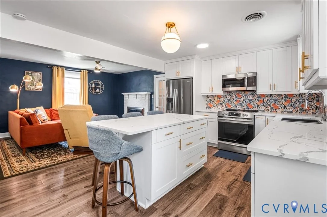 Photo of 6805 Hermitage Road