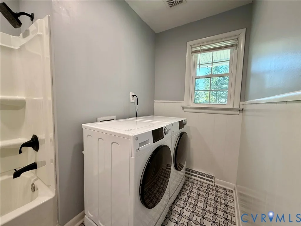 Photo of 267 Shore Drive