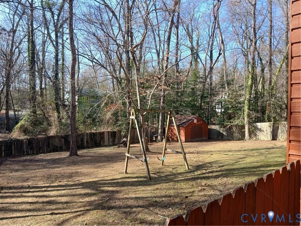 Photo of 1306 Old Log Trail