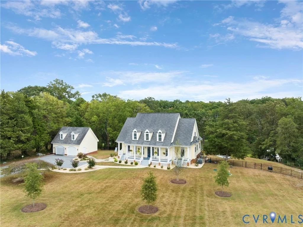 Photo of 935 Ring Farm Road