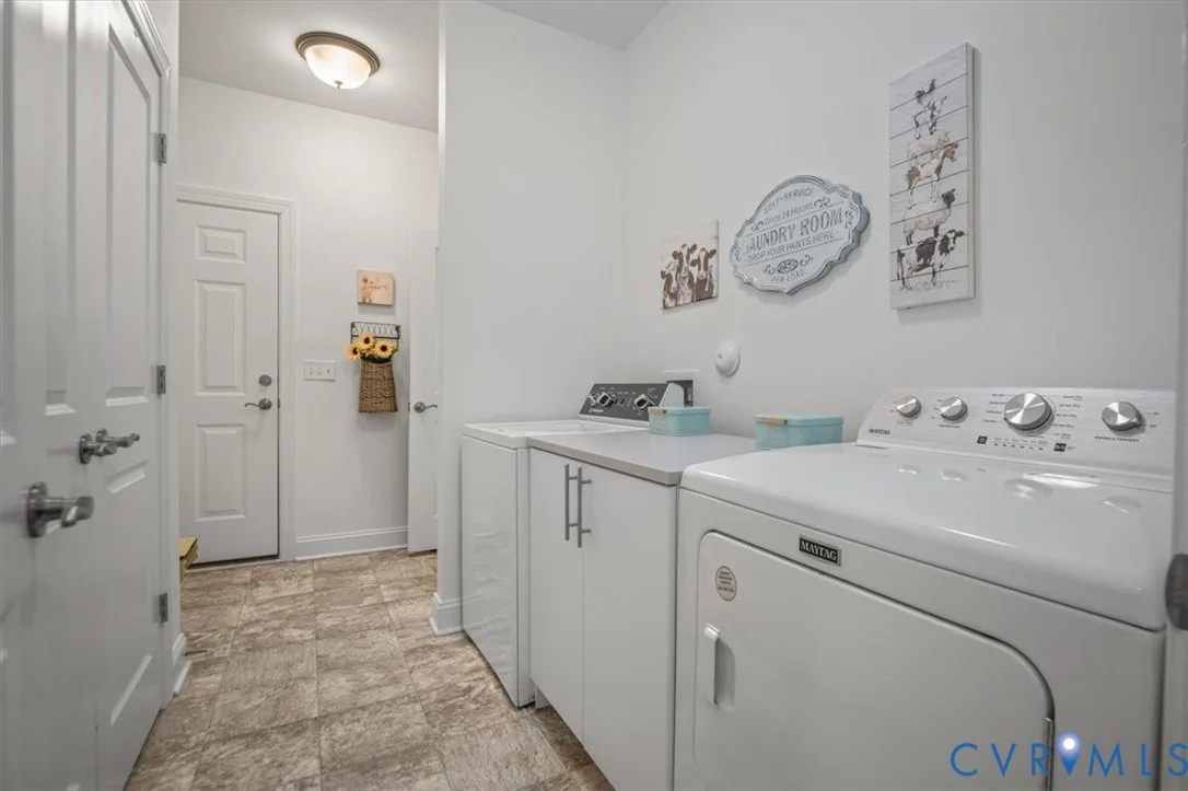 Photo of 215 Lauradell Road