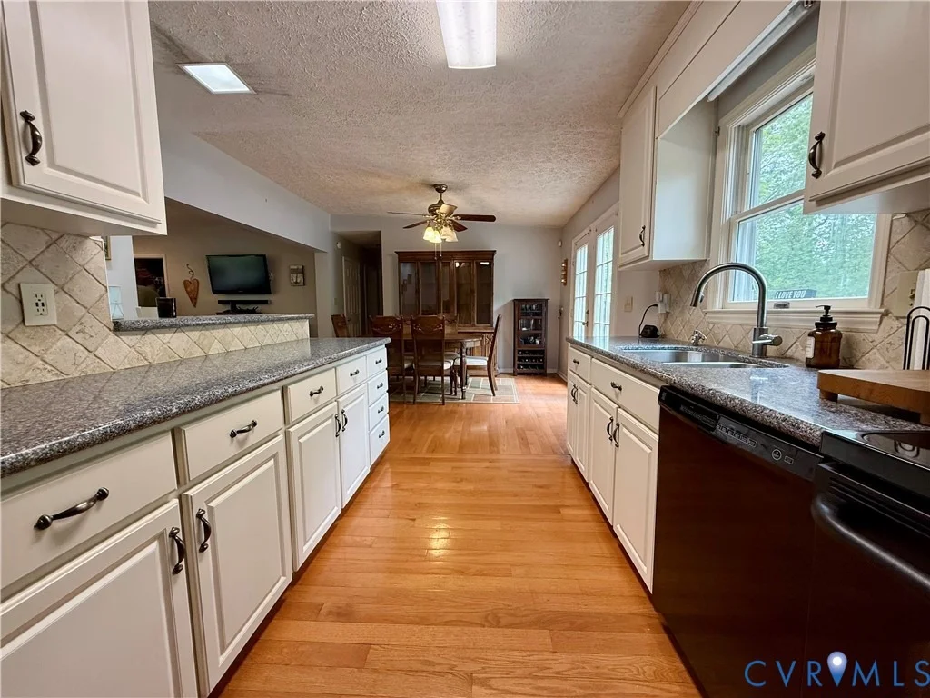 Photo of 327 Gilbert Street