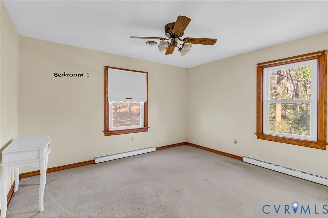 Photo of 15 Clark Lane