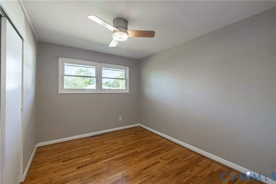 Photo of 2103 Aeronca Avenue