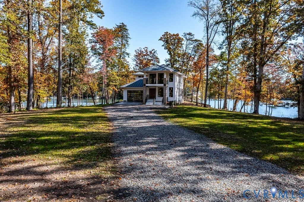 Photo of 212A Gordon Drive