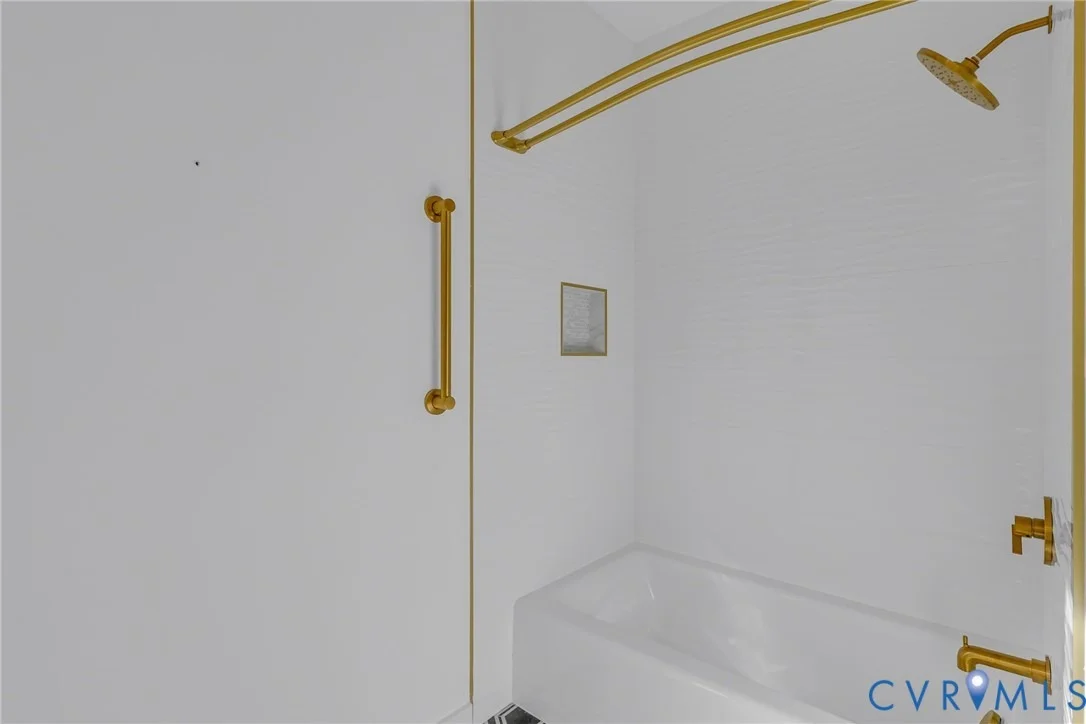 Photo of 212A Gordon Drive