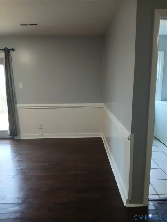 Photo of 1306 Old Log Trail