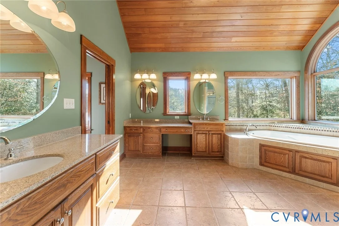 Photo of 3535 Meadow Road