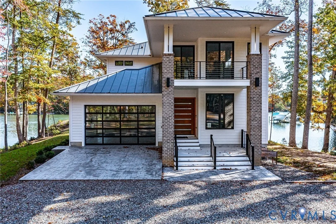 Photo of 212A Gordon Drive