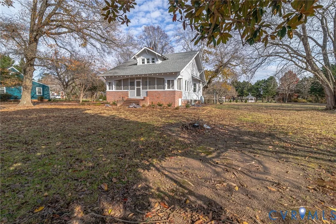 Photo of 109 Courthouse Road