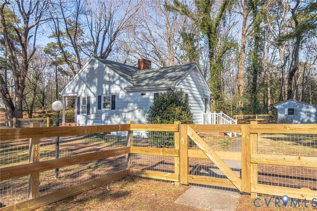 Photo of 15 Clark Lane