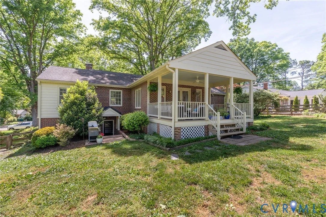 Photo of 703 Devon Road