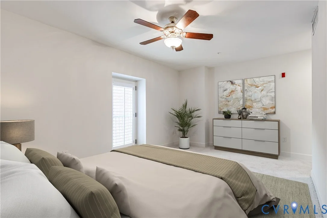 Photo of Unit 3D at 413 Stuart Circle
