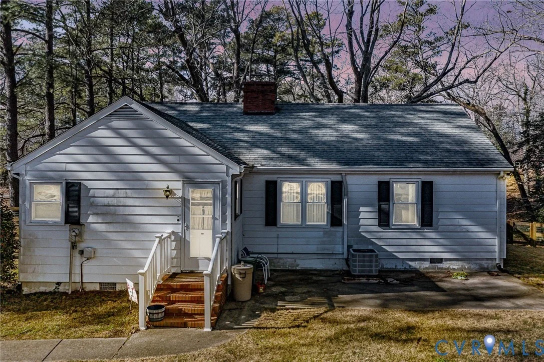 Photo of 15 Clark Lane