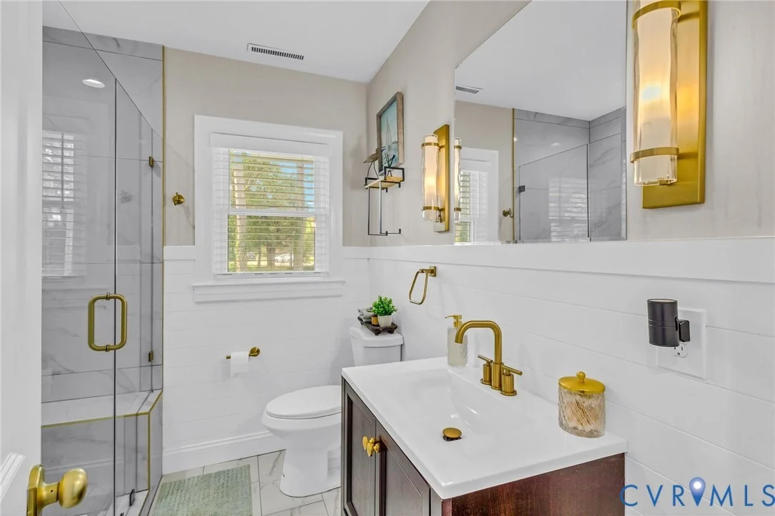 Photo of 560 Eubank Landing Road