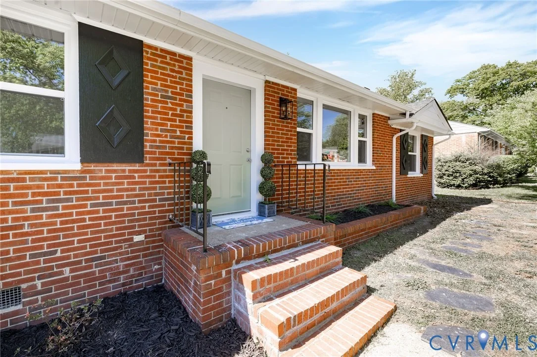 Photo of 2212 Manlyn Road