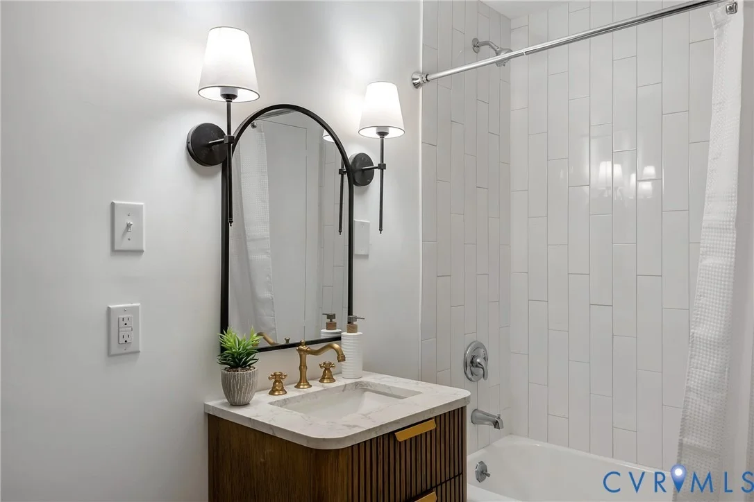 Photo of 467 Daingerfield Road