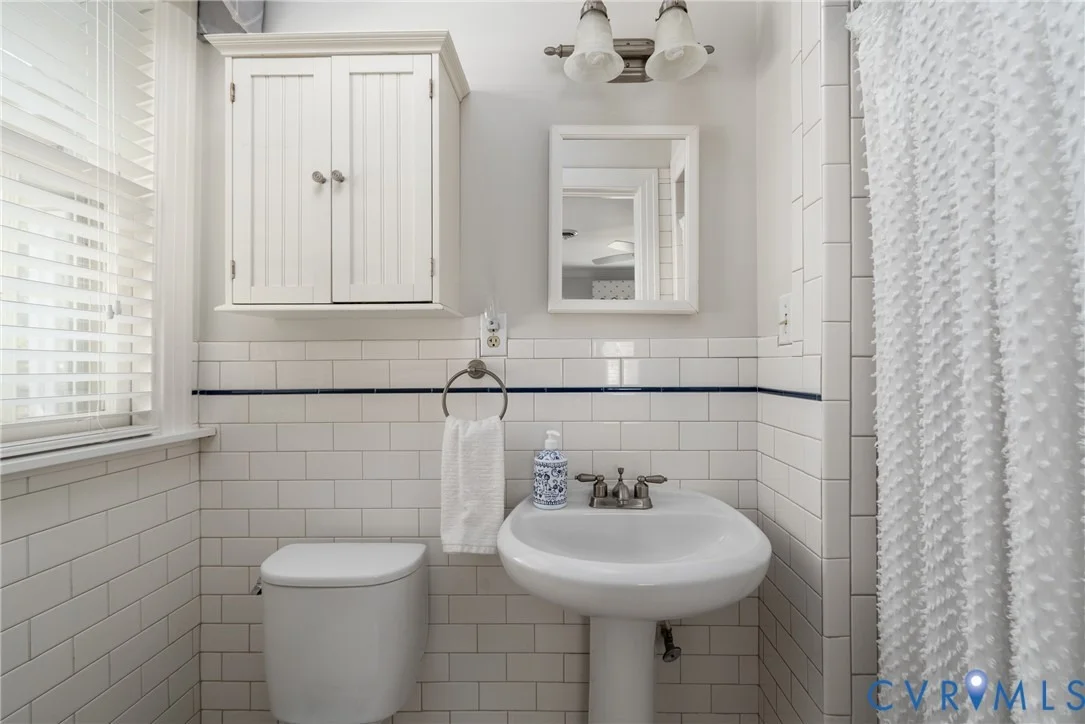 Photo of 703 Devon Road
