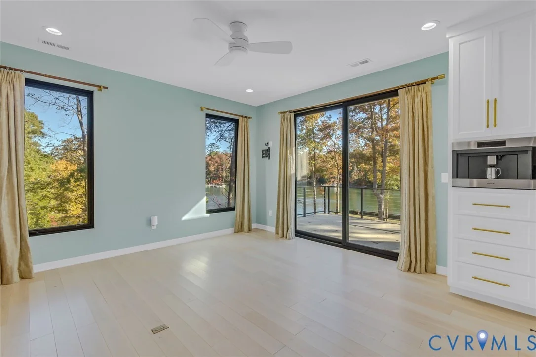 Photo of 212A Gordon Drive