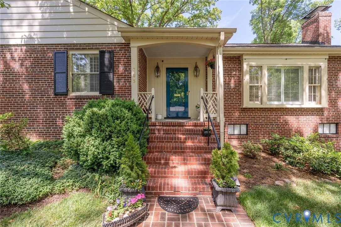 Photo of 703 Devon Road