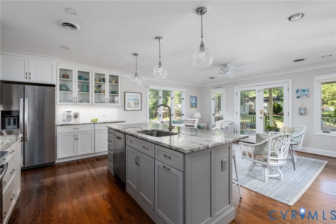 Photo of 703 Devon Road
